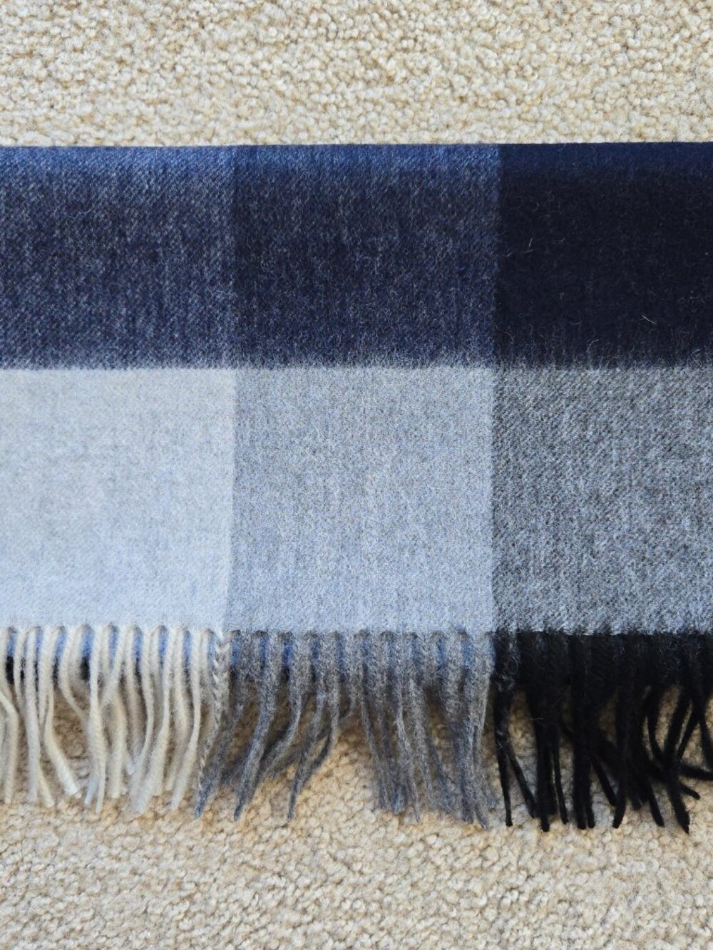 NWOT Cashmere Woven Scarf Blue, Black & Gray Plaid Checks - Picture 15 of 15